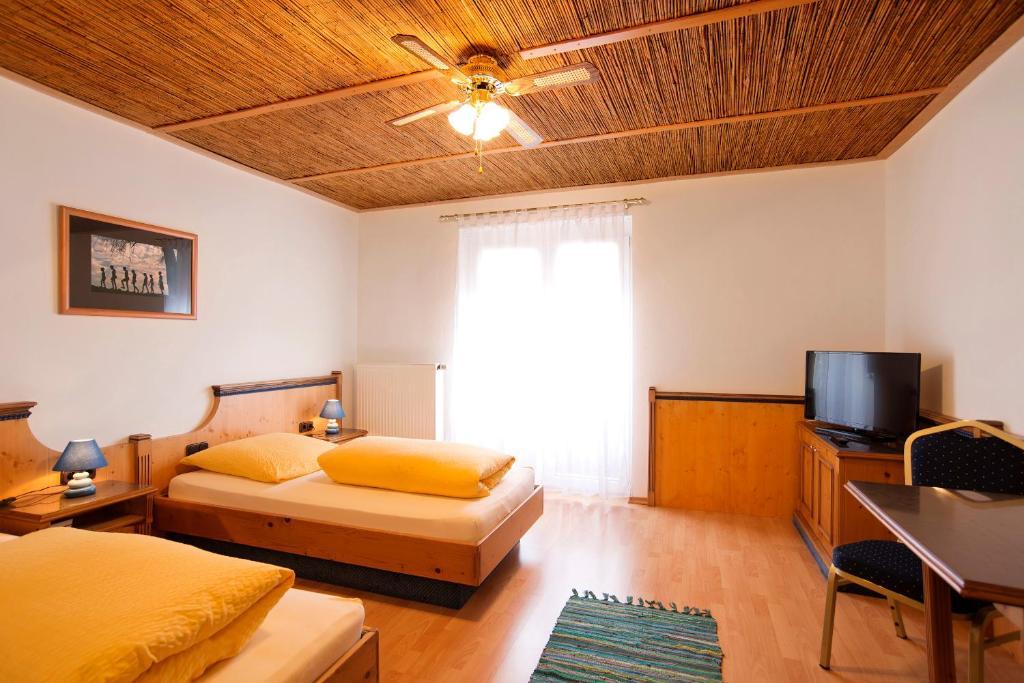 Hotel Hottentotten Řezno Exteriér fotografie