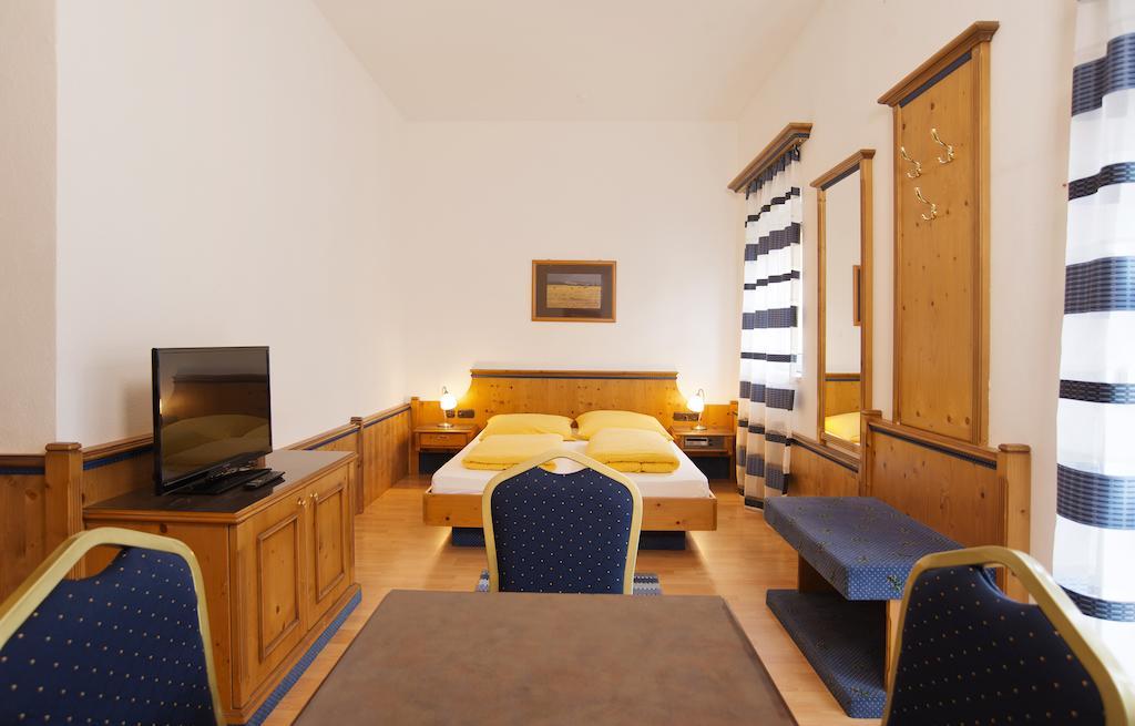 Hotel Hottentotten Řezno Pokoj fotografie